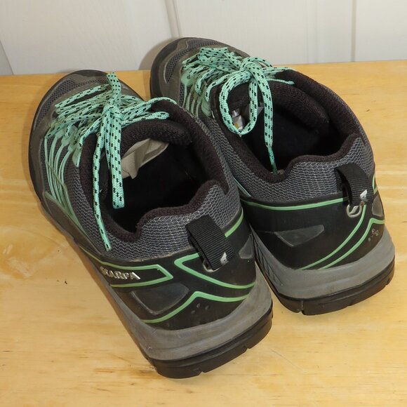 Scarpa Epic Lite Approach Hiking Shoes Women US 7 1/3 Outdoor Scrambling - Picture 4 of 6